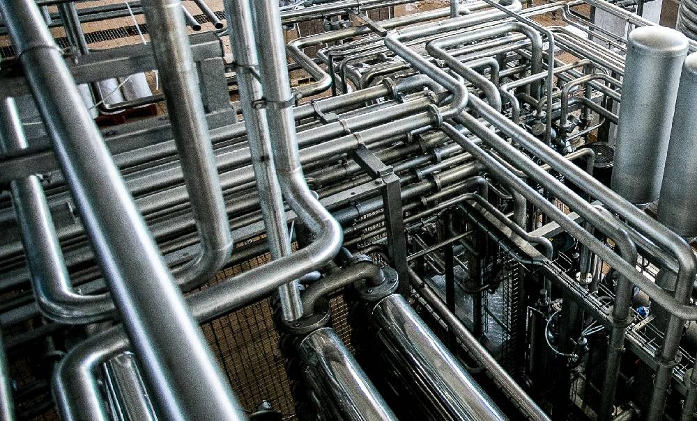 HYGIENIC pipeline cleaning and pigging