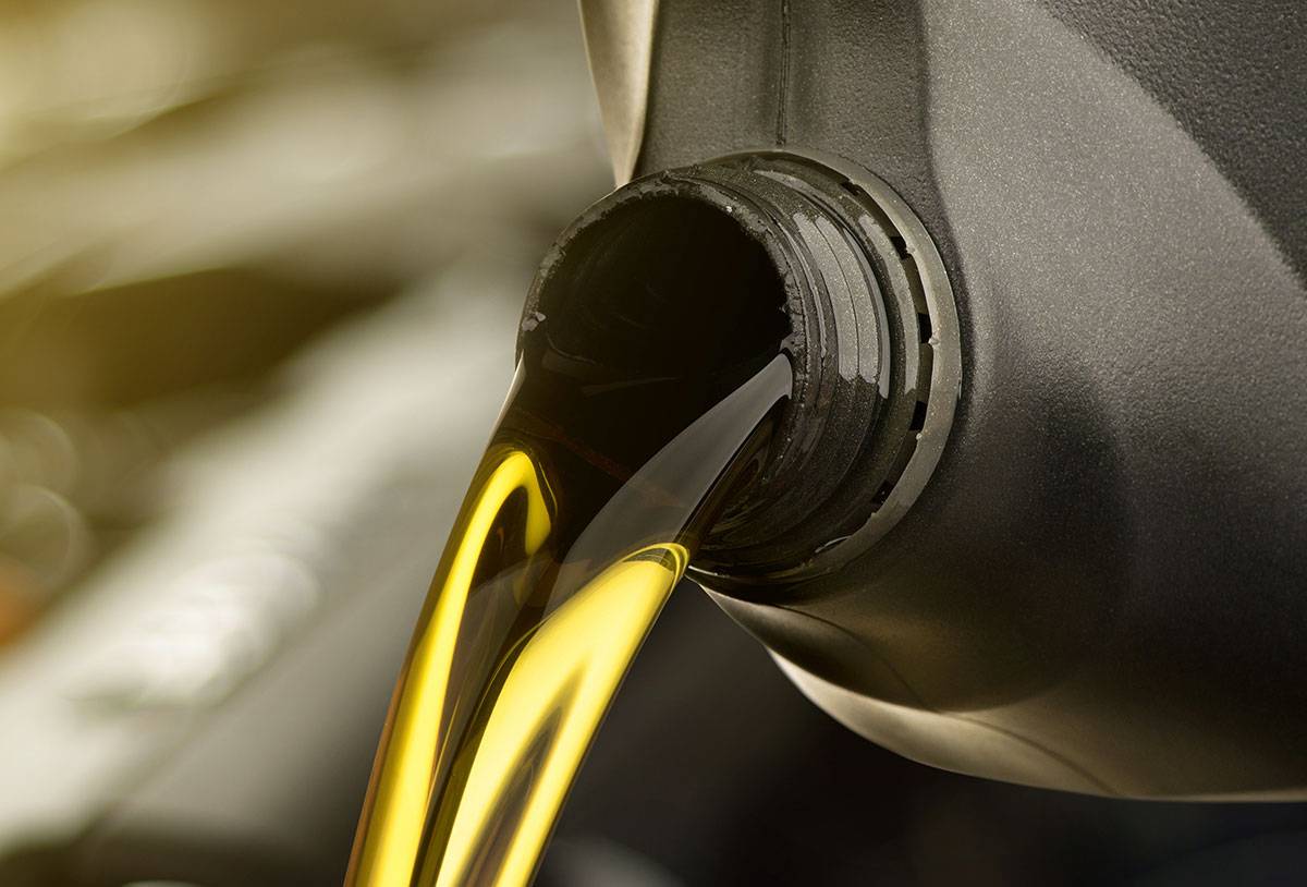 pigging systems for lubricant oils 