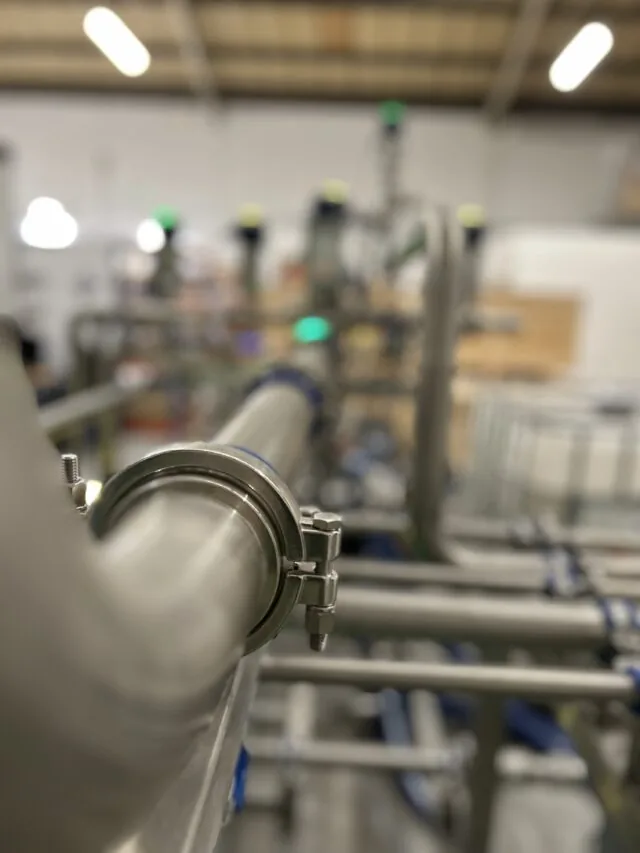 Using high-tech advanced pigging technology